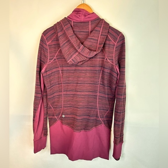 Lululemon Women’s 12 Daily Practice Jacket Hooded Full Zip Long Sleeve Maroon - Picture 5 of 7
